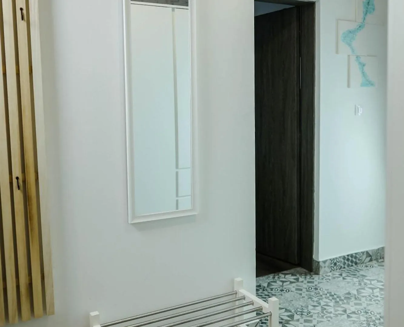 Spring Apartments 卡罗维发利 0*,